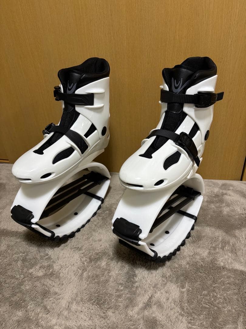 ジャンピングシューズ　カンガルージャンプ　フィットネス
