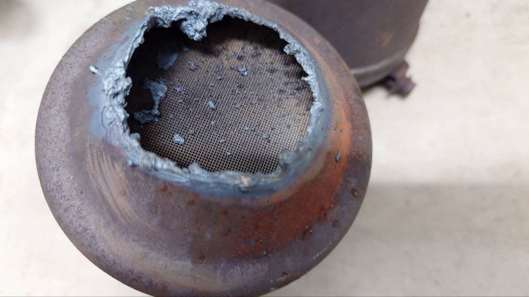 スバル ステラ RN2 EN07 触媒 中古 2個セット ジャンク