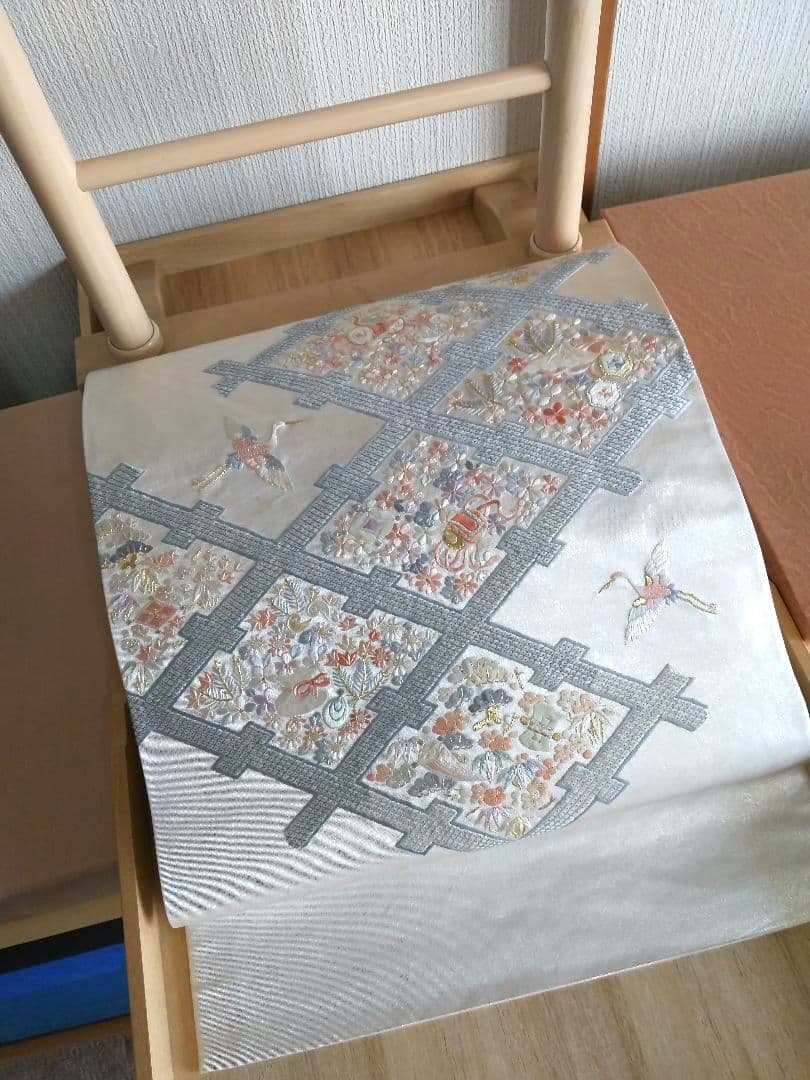 最終値下げ O-286 西陣袋帯 お太鼓柄 金銀糸 宝尽くし 鶴 手刺繍 美品