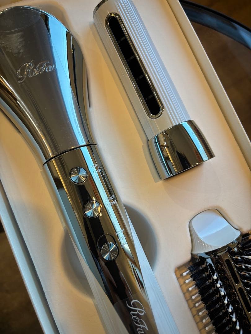 し*す様 ReFa 多機能ヘアドライヤー シルバー(ホワイト)