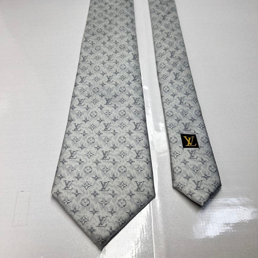 LOUIS VUITTON ルイヴィトン 極美品 ネクタイ モノグラム レア