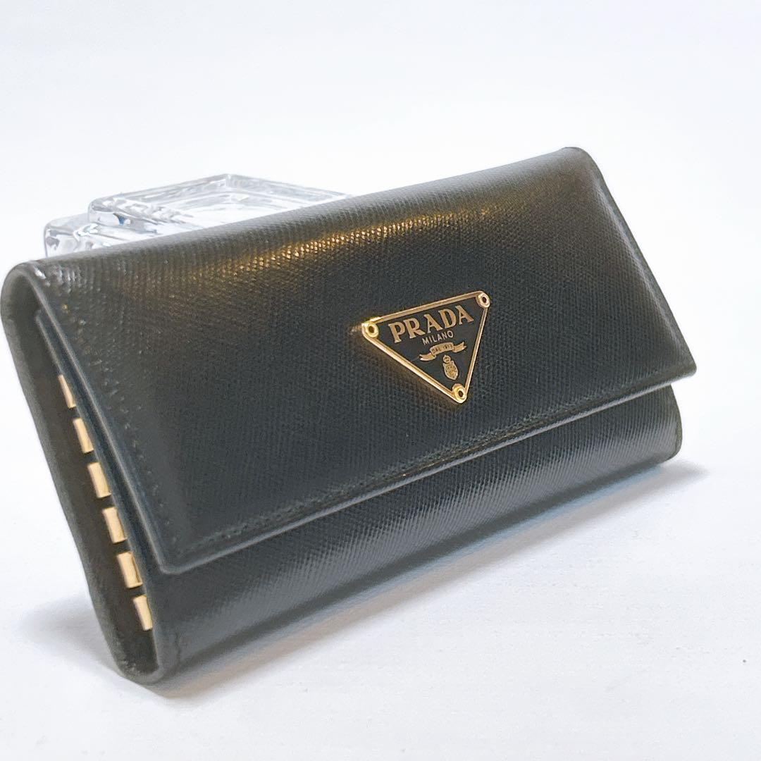 新品未使用✨プラダ キーケース 6連 サフィアーノ 三角ロゴ ゴールド