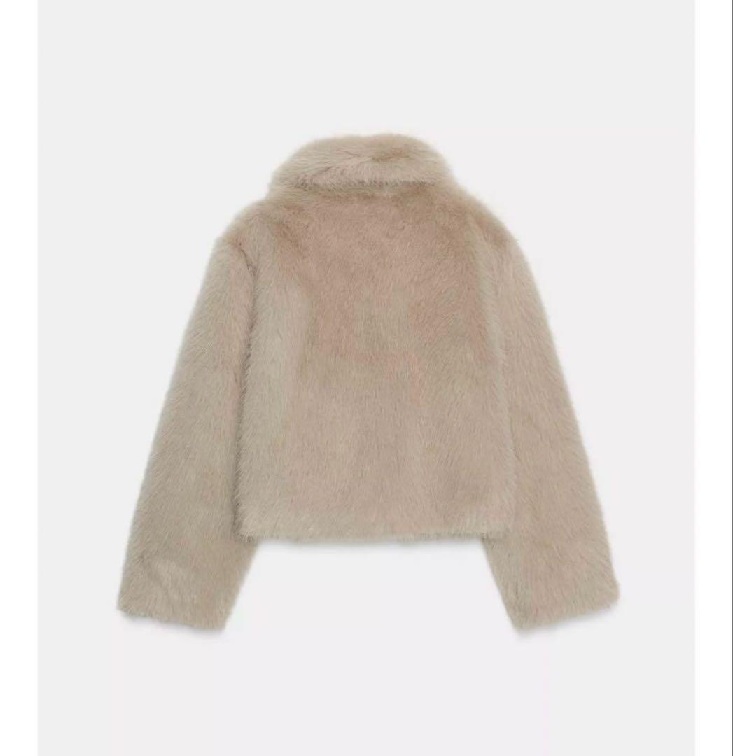 ★ZARAのダブルフェイスフェイクファージャケット★Sサイズ