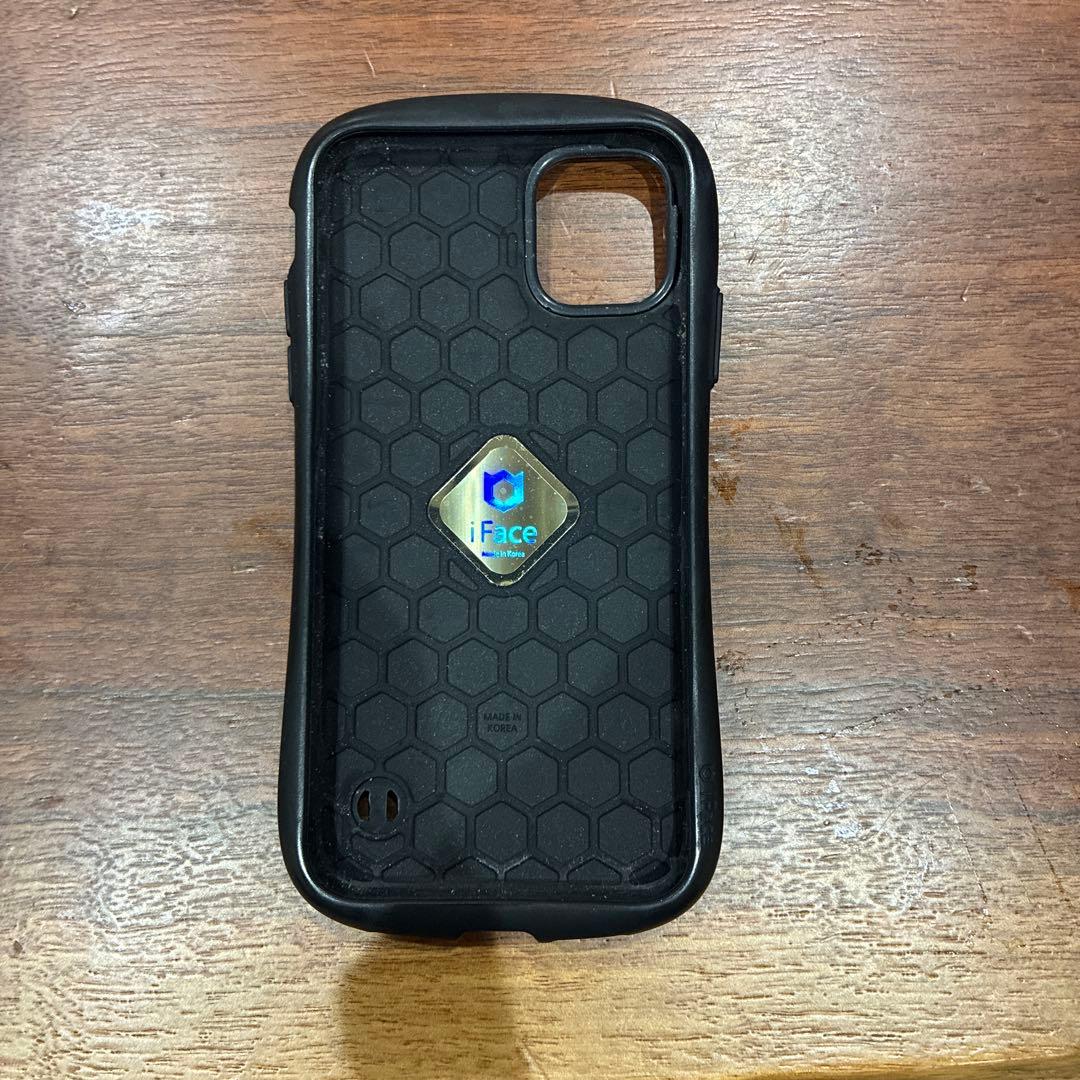 Apple iPhone 11 ブラック 本体　SIMフリー