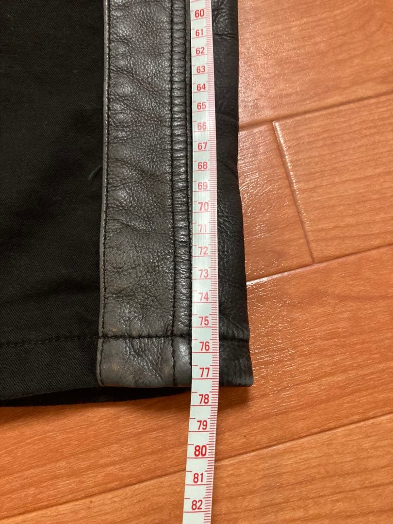 デグナー　ヒートガード付きデニム（膝プロテクター入り）