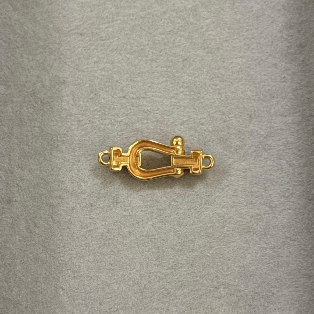 K18ペンダントトップ　チャーム　ネックレスパーツ　18金　中空