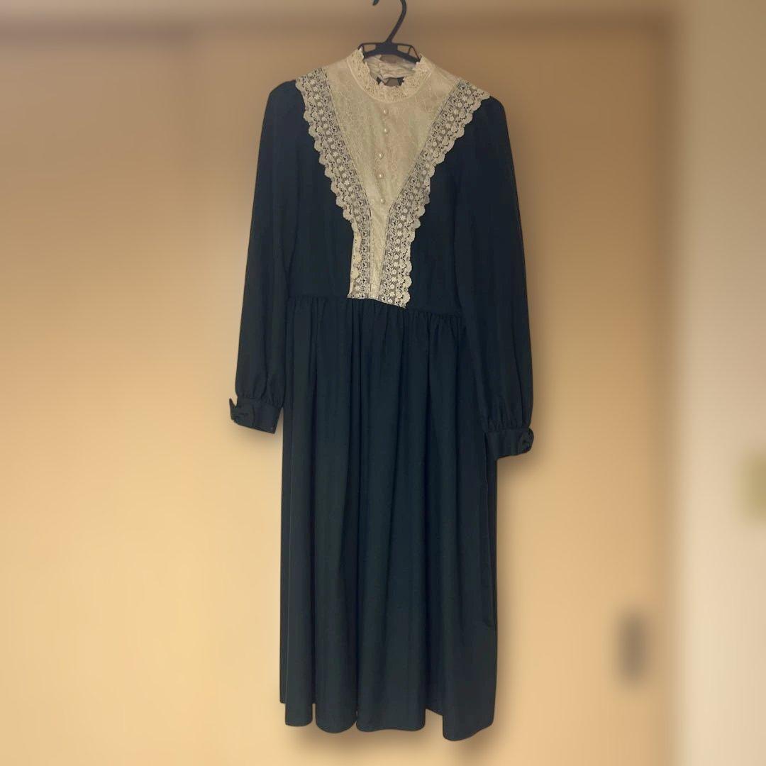 innocent world ダークグリーン レース襟 ワンピース