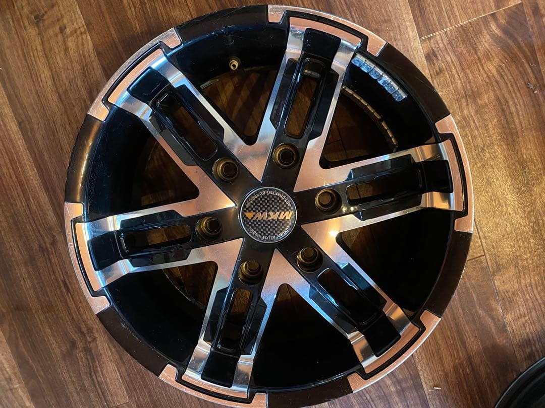 たんたかたん⭐︎MKW 16インチ　2本