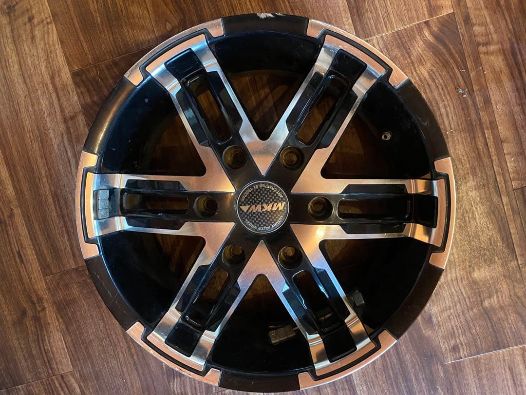 たんたかたん⭐︎MKW 16インチ　2本