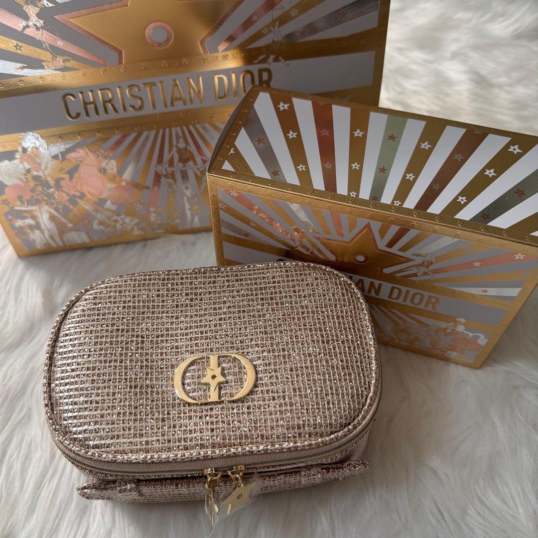 Dior ホリデーオファー　2025クリスマスコフレ ギフトBOX入り　新品♬