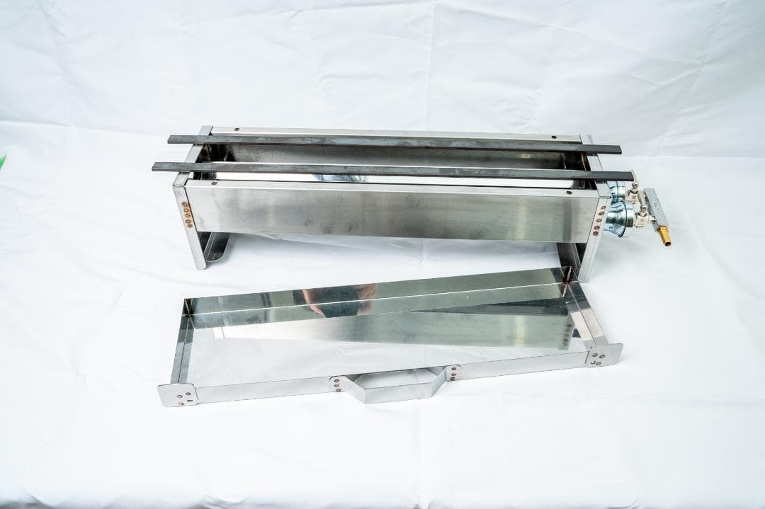 油落としてヘルシー調理　お庭でバーベキュー　業務用　焼き鳥　焼機器台　キャンプ祭