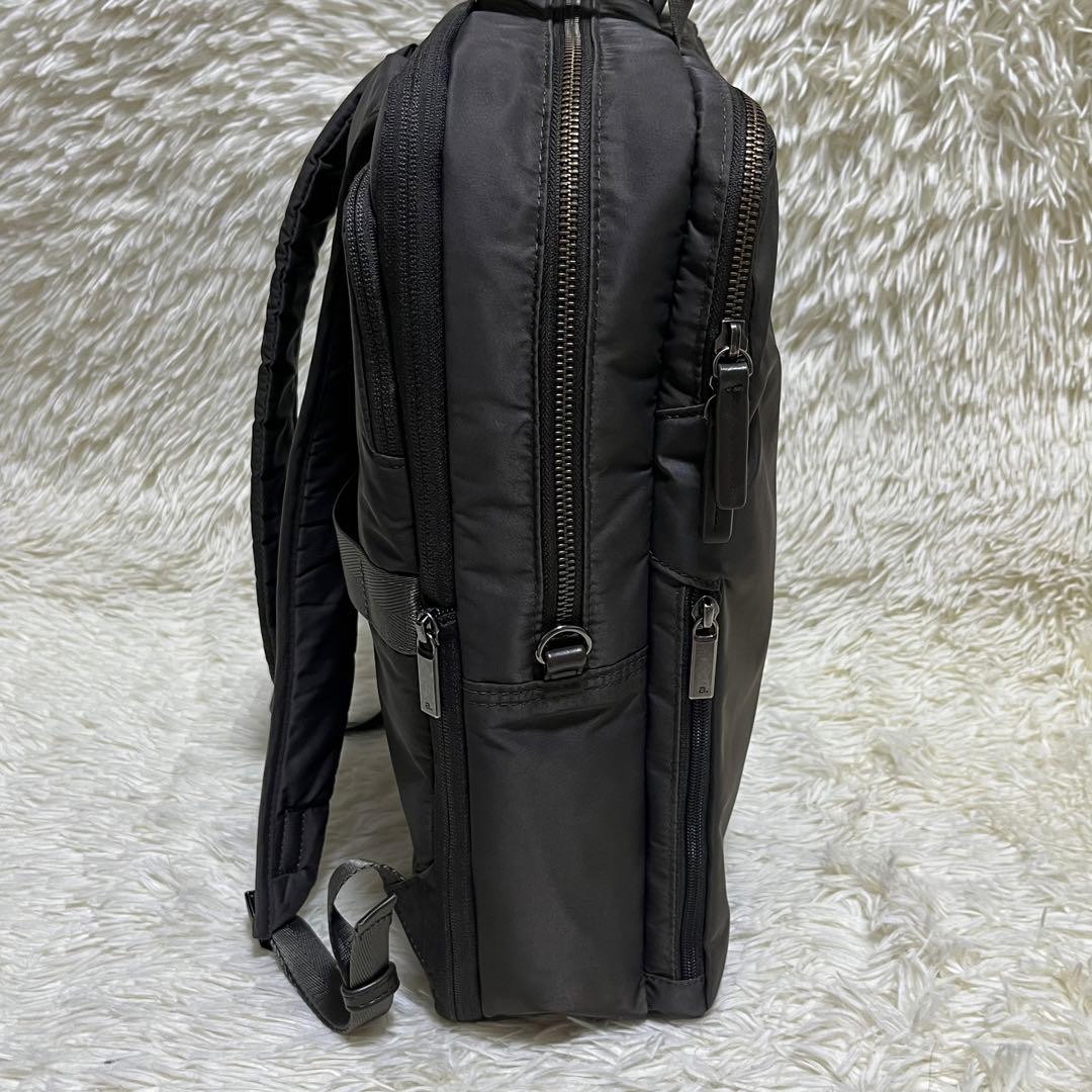 【美品】エースジーン フィッテム カーキ 14インチ