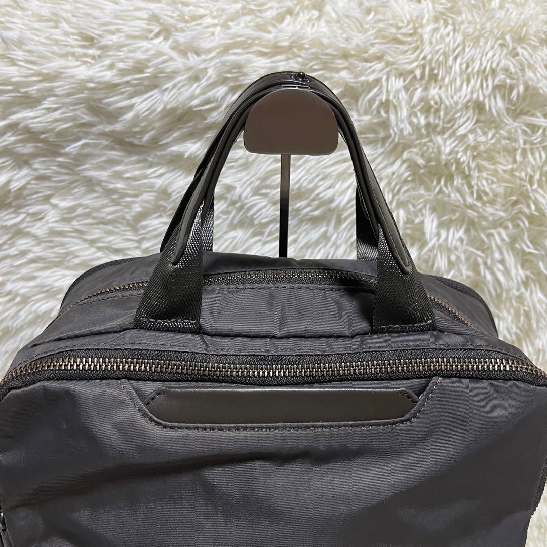 【美品】エースジーン フィッテム カーキ 14インチ