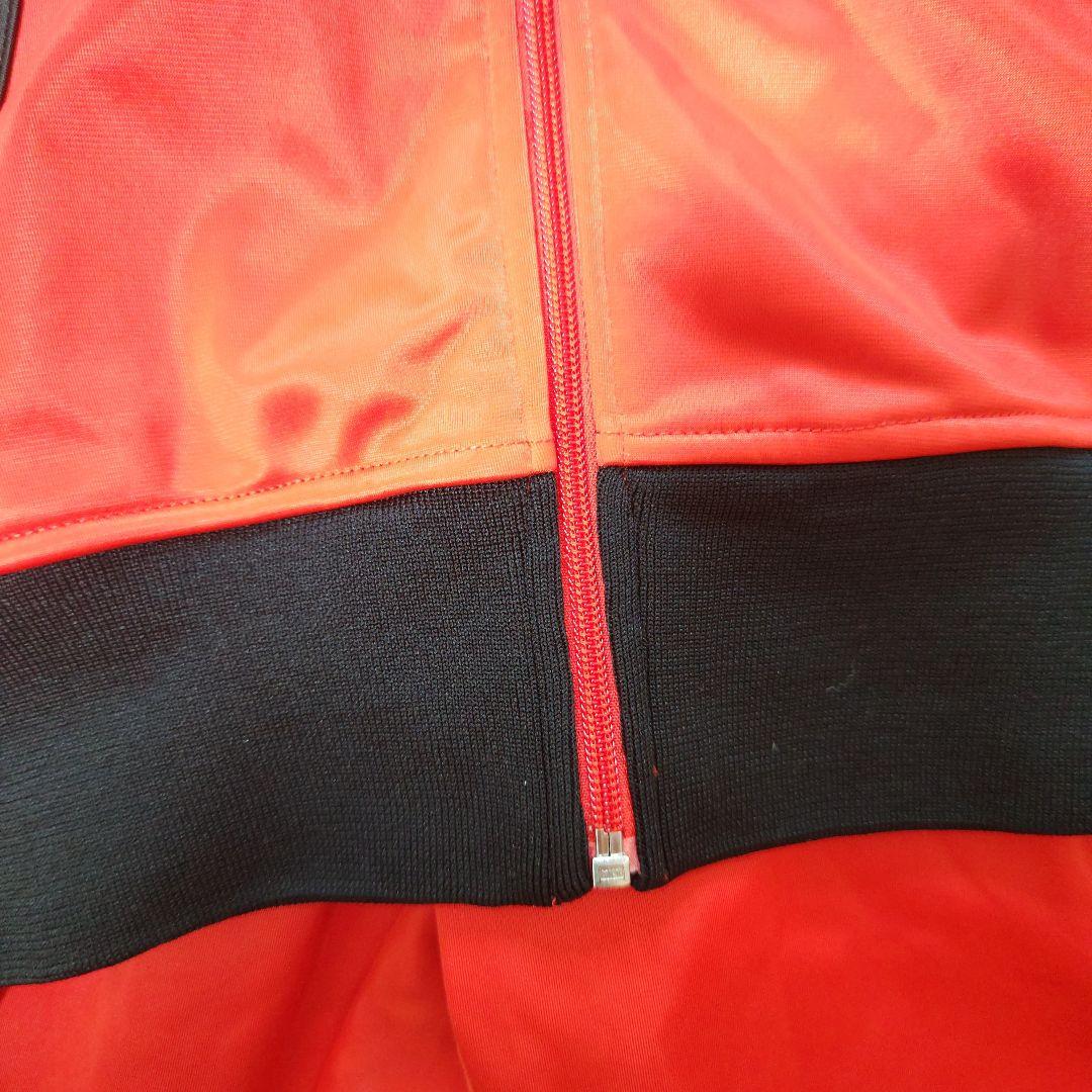 【レア☆MANCHESTER　UNITED】パーカー　OFFICIAL　赤　LL