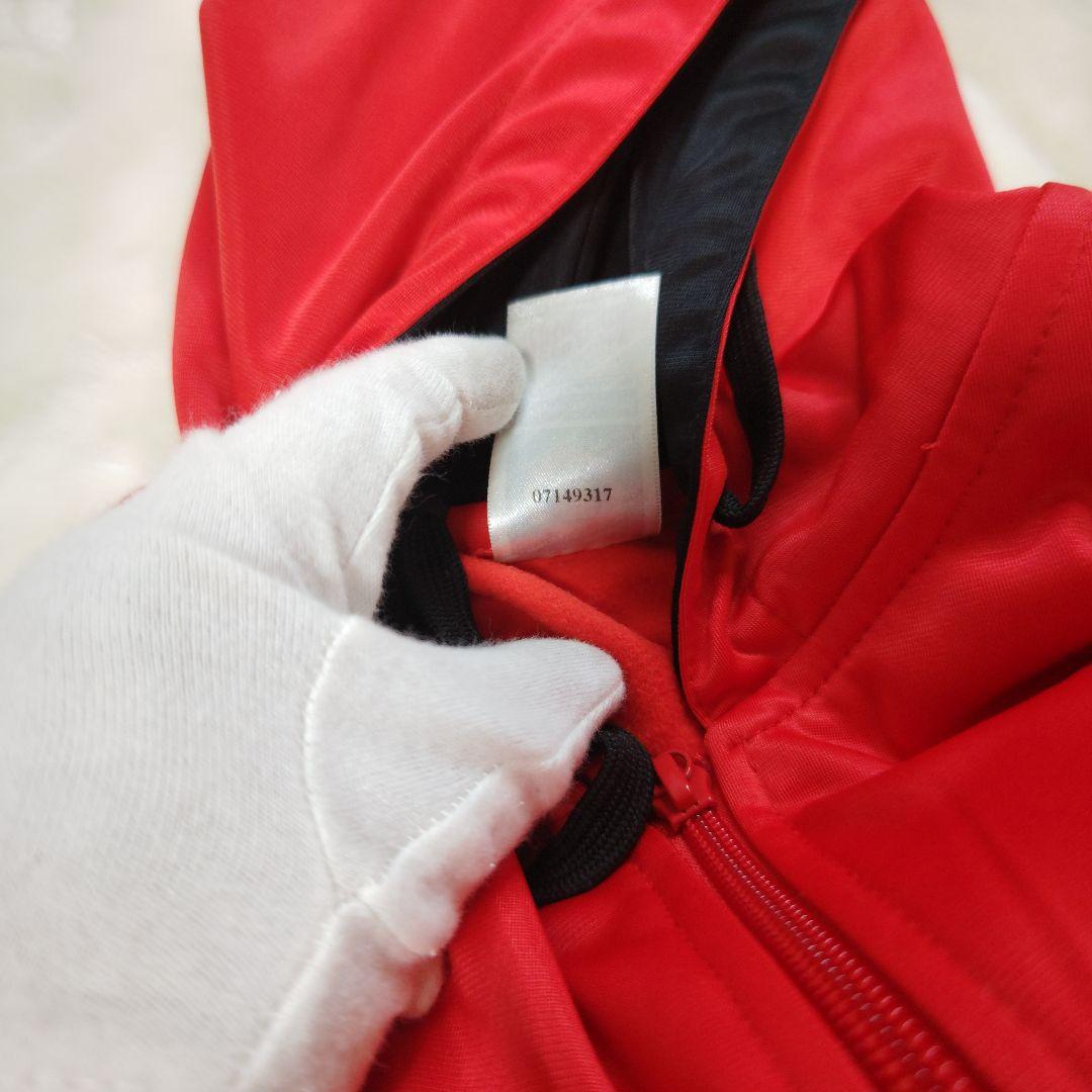 【レア☆MANCHESTER　UNITED】パーカー　OFFICIAL　赤　LL