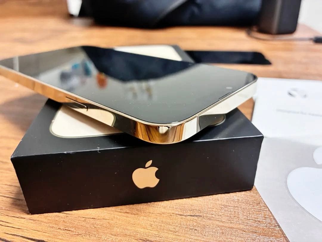 【美品】iPhone 13 pro max ゴールド 256GB BT91%