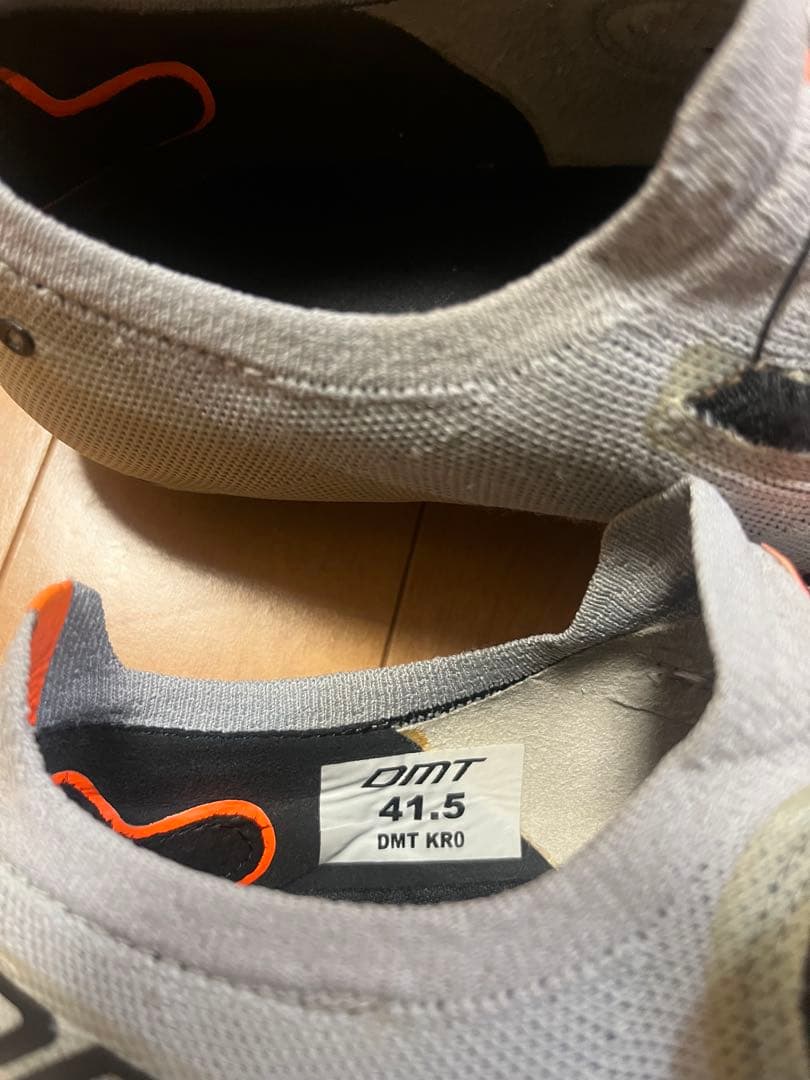DMT KR0 グレー ロードバイク 用ビンディングシューズ