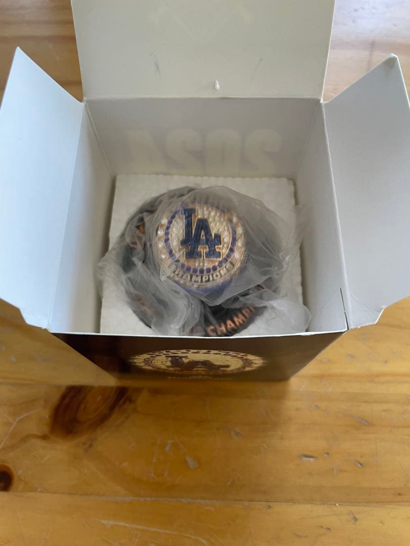 ロサンゼルス・ドジャース 2024年ワールドチャンピオンレプリカリング51