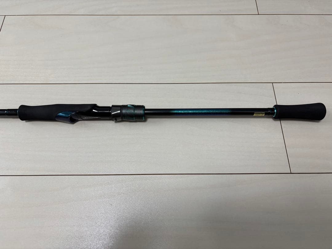 ダイワ 25 エメラルダス X 86ML