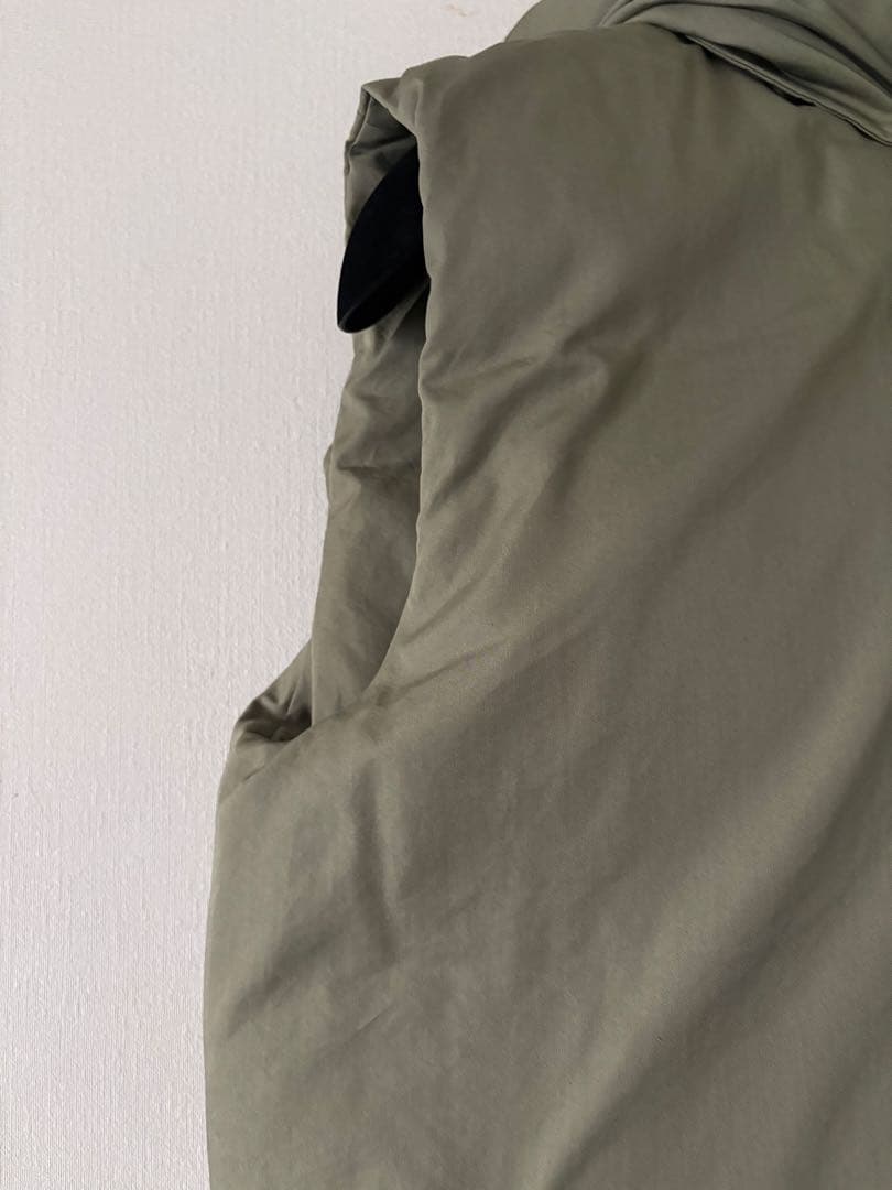 CELINE セリーヌ フィービー ダウンベスト 34 オリーブグリーン