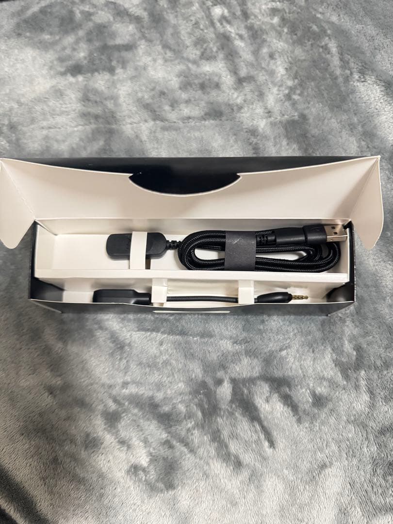 HyperX Cloud III ゲーミングヘッドセット