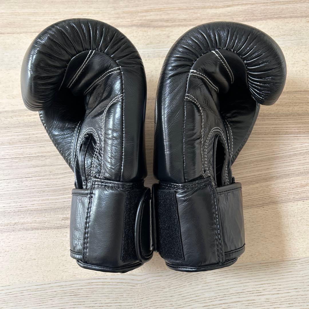 Windyのグローブ　12オンス