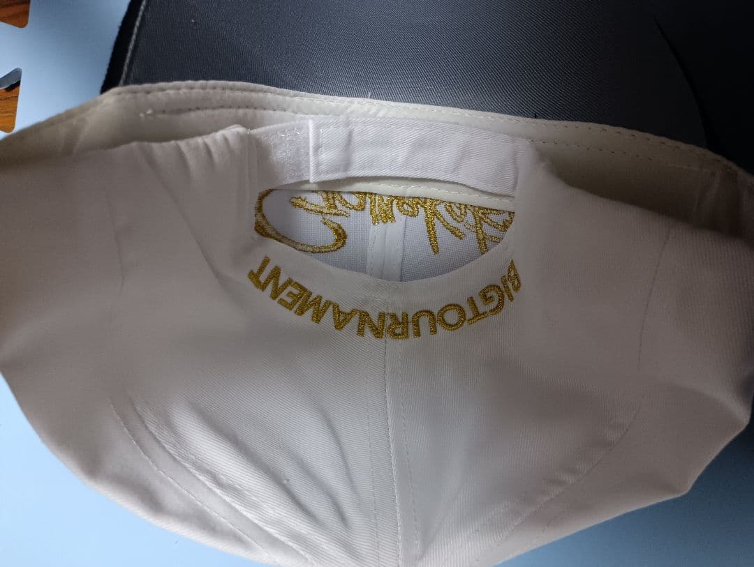 がまかつG杯 帽子2点　ステッカー3枚　セット