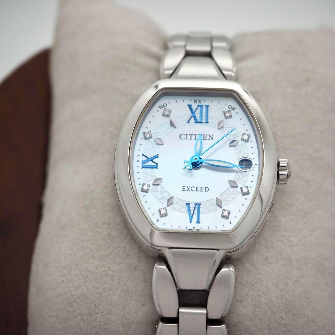 専用705 稼働【美品】　CITIZEN　エクシード　電波ソーラー　チタニウム