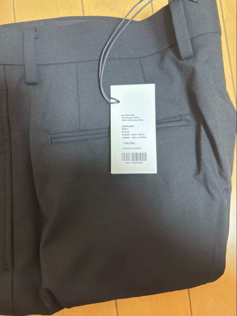 【AURALEE 】TROPICAL WOOL TWO-TUCK SLACKS