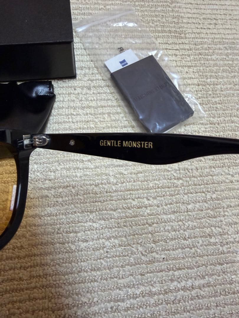 Gentle Monster 2022 シリーズ Lilit 01 BR