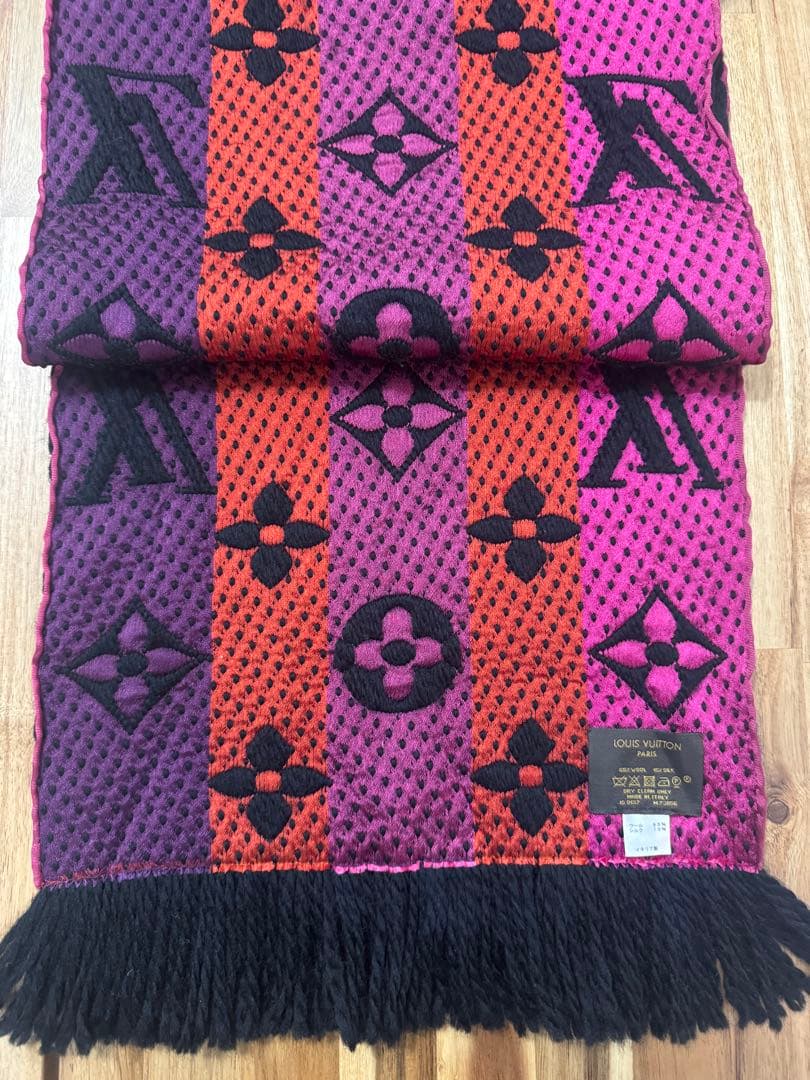 ルイヴィトン　マフラー　ロゴマニア