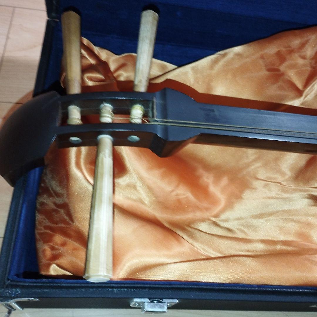 三味線　中棹　ケースや糸付き　民謡　楽器　和楽器　送料無料