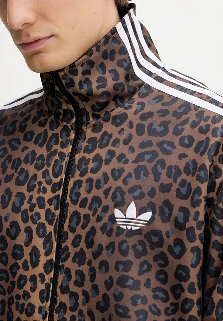 新品　adidas ABCマート限定　レオパード トラックジャケット Sヒョウ柄