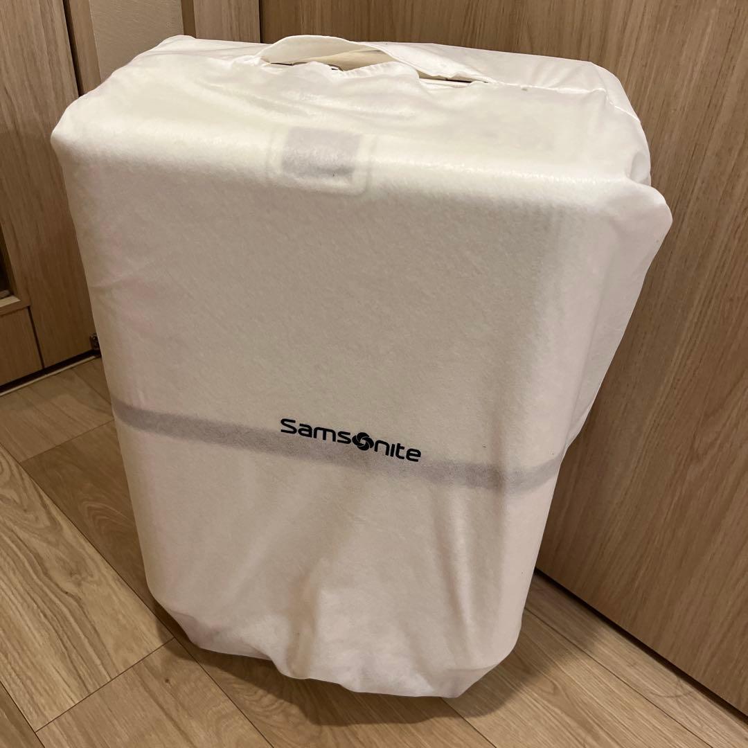 サムソナイト 新品　スーツケース　ミンタースピナー55 アイボリー