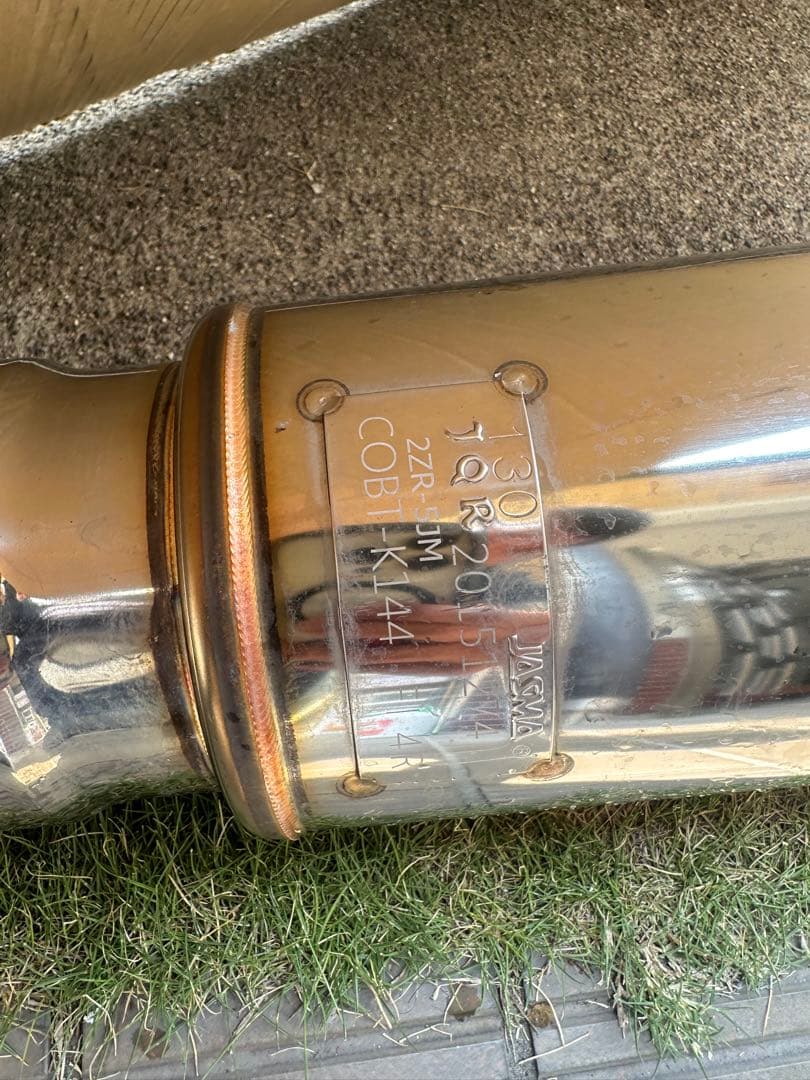 タルタル。G's GR専用 プリウスα アルファ マフラー　ロッソモデロ