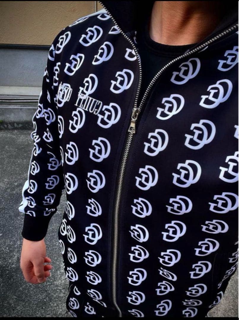 GUILTY GUY$ セットアップ