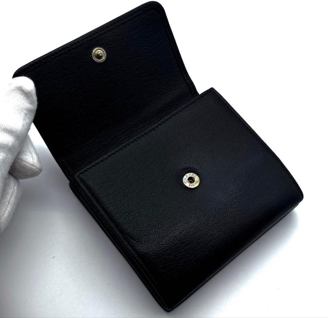 CHANEL ブラック 三つ折り財布 7969624