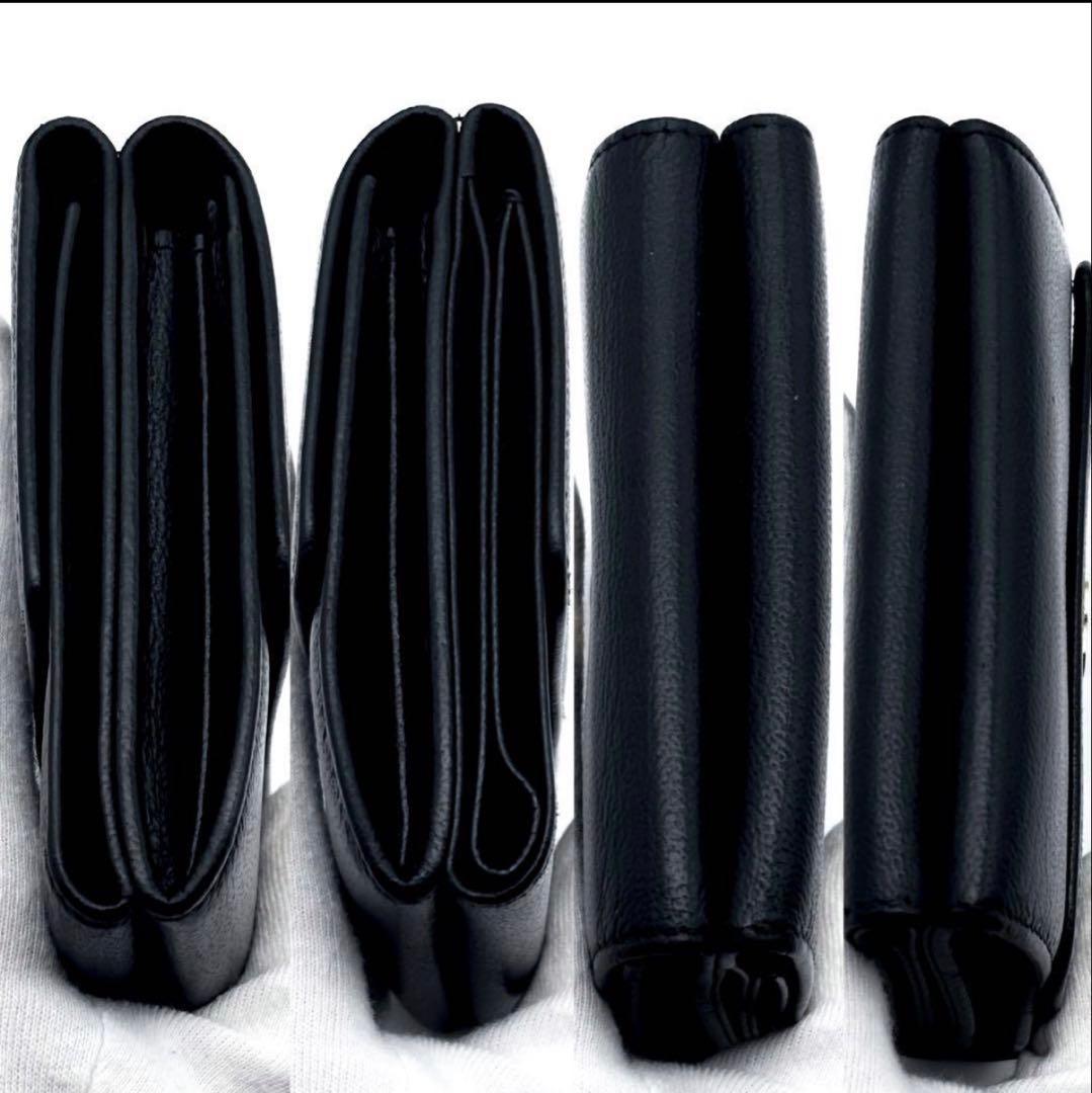 CHANEL ブラック 三つ折り財布 7969624