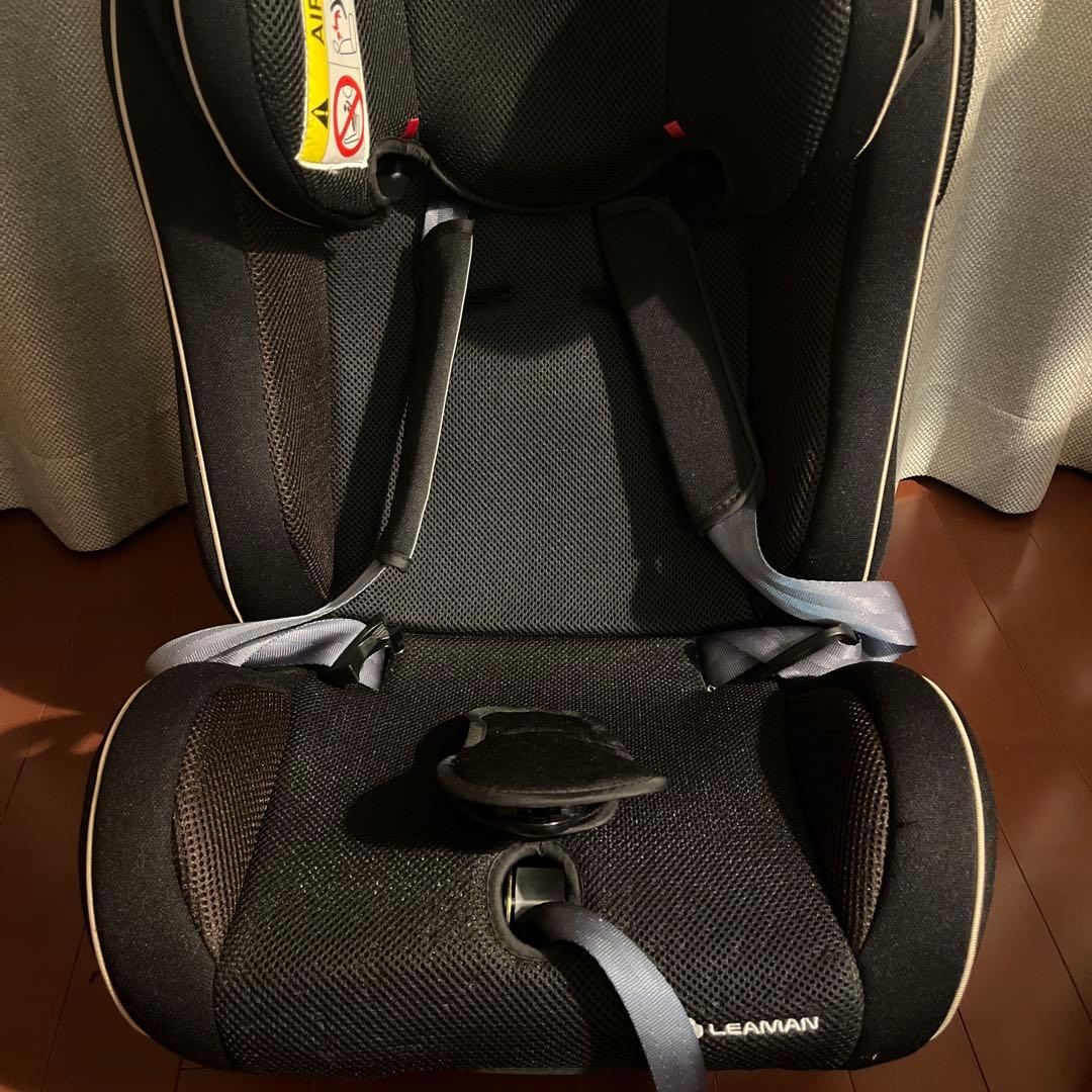 シートベルト固定　チャイルドシート