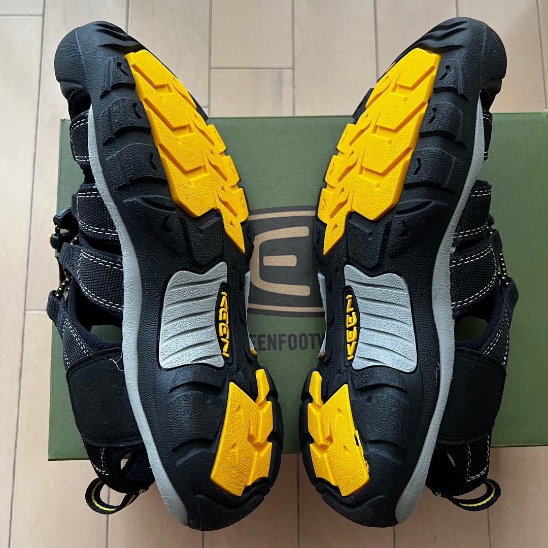 KEEN ニューポートH2 25cm サンダル ブラック イエロー