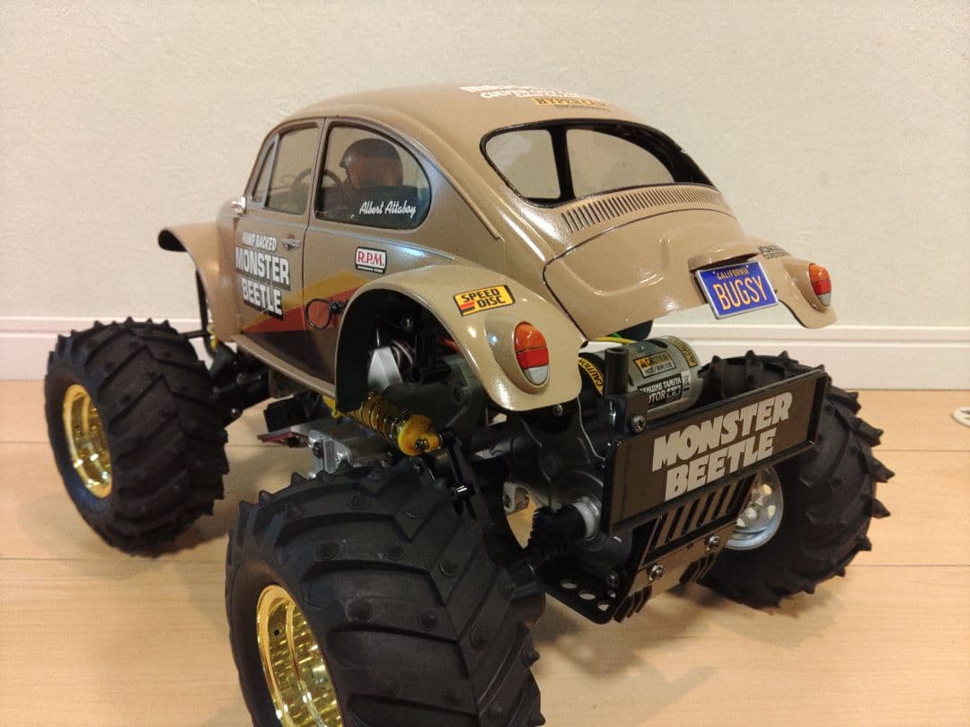 モンスタービートル　サンドベージュ塗装 タミヤ　ラジコン(プロポセット　箱付)