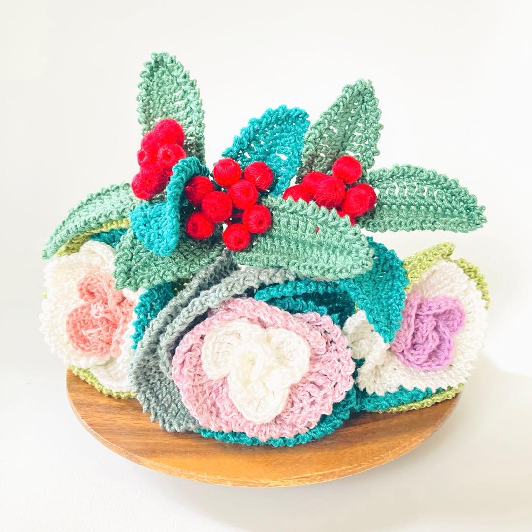 Kaorin　クリスマスローズ 葉牡丹 千両 クロッカス