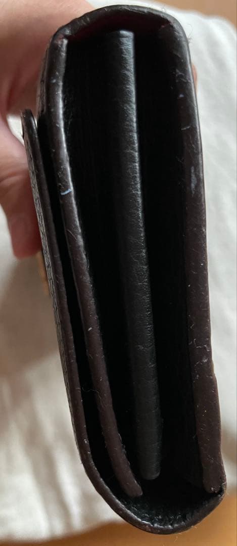 黒 ルイヴィトンポルトフォイユ カプシーヌ長財布 M61248