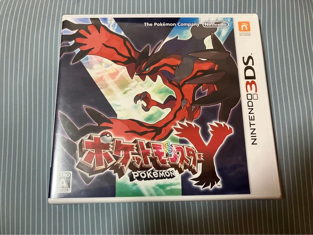 ニンテンドー3DS ソフト　ポケットモンスター Y 新品未使用　シュリンプ付き
