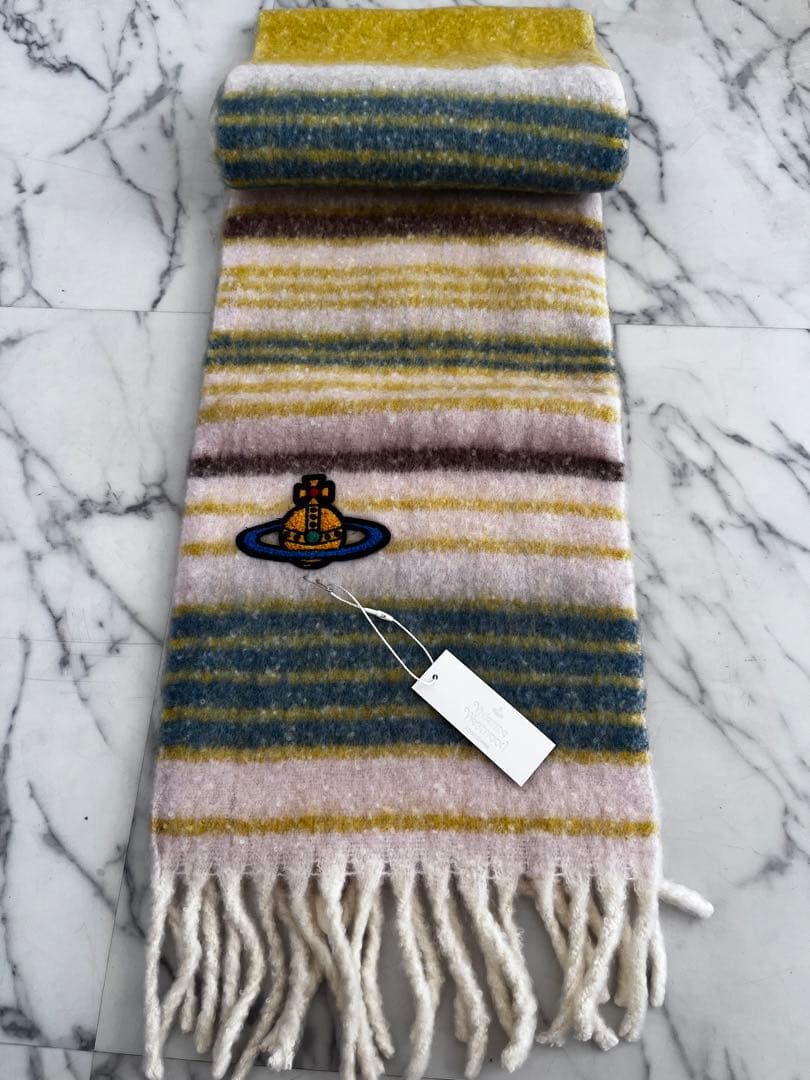 試着のみ　ヴィヴィアンウエストウッド　ボーダーマフラー