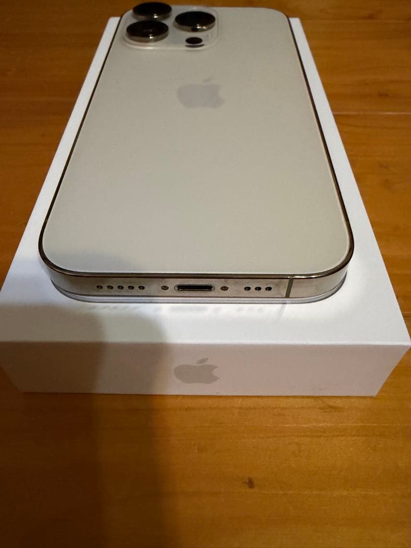 か*ん様 iPhone 14 Pro ゴールド 本体 1TB SIMフリー　Ap