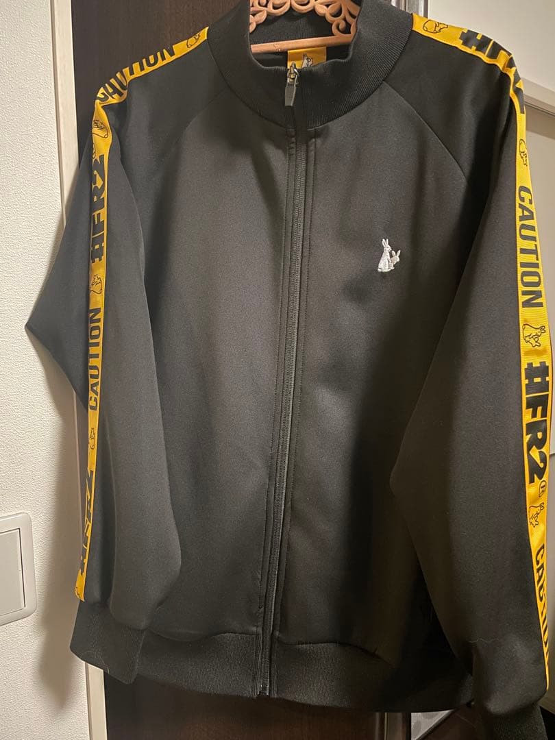 FR2 トラックジャケット