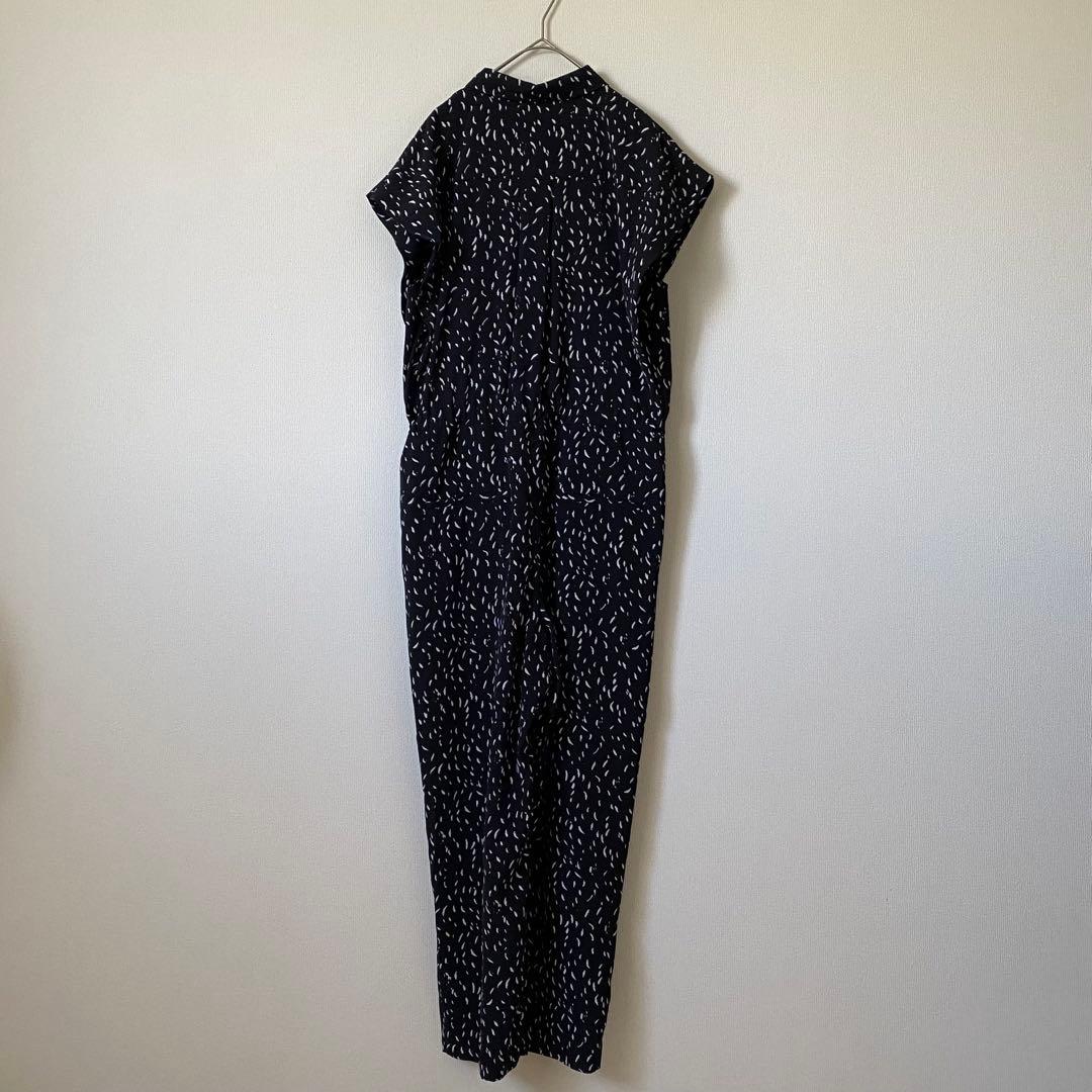 【新品未使用】CHIGNON プリント柄シャツコンビネゾン オールインワン完売品