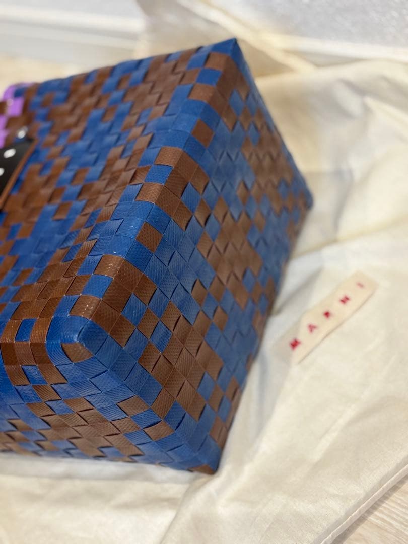 MARNI マルニマーケット 超美品 かごバッグ 茶X青X紫