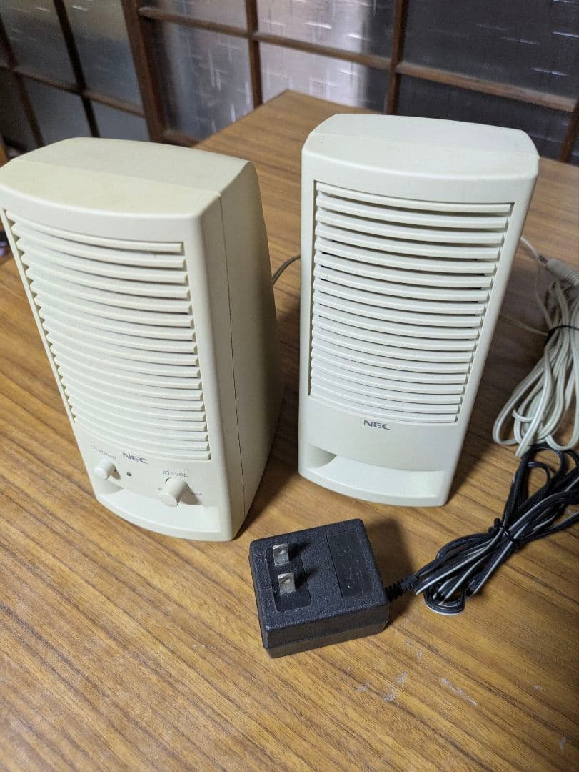 NEC パソコン「PC-8801FH」本体 キーボード／スピーカー付き